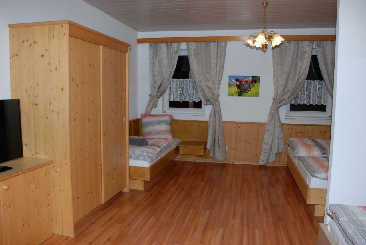 Restaurant Olympia & Apartments برغن المظهر الخارجي الصورة
